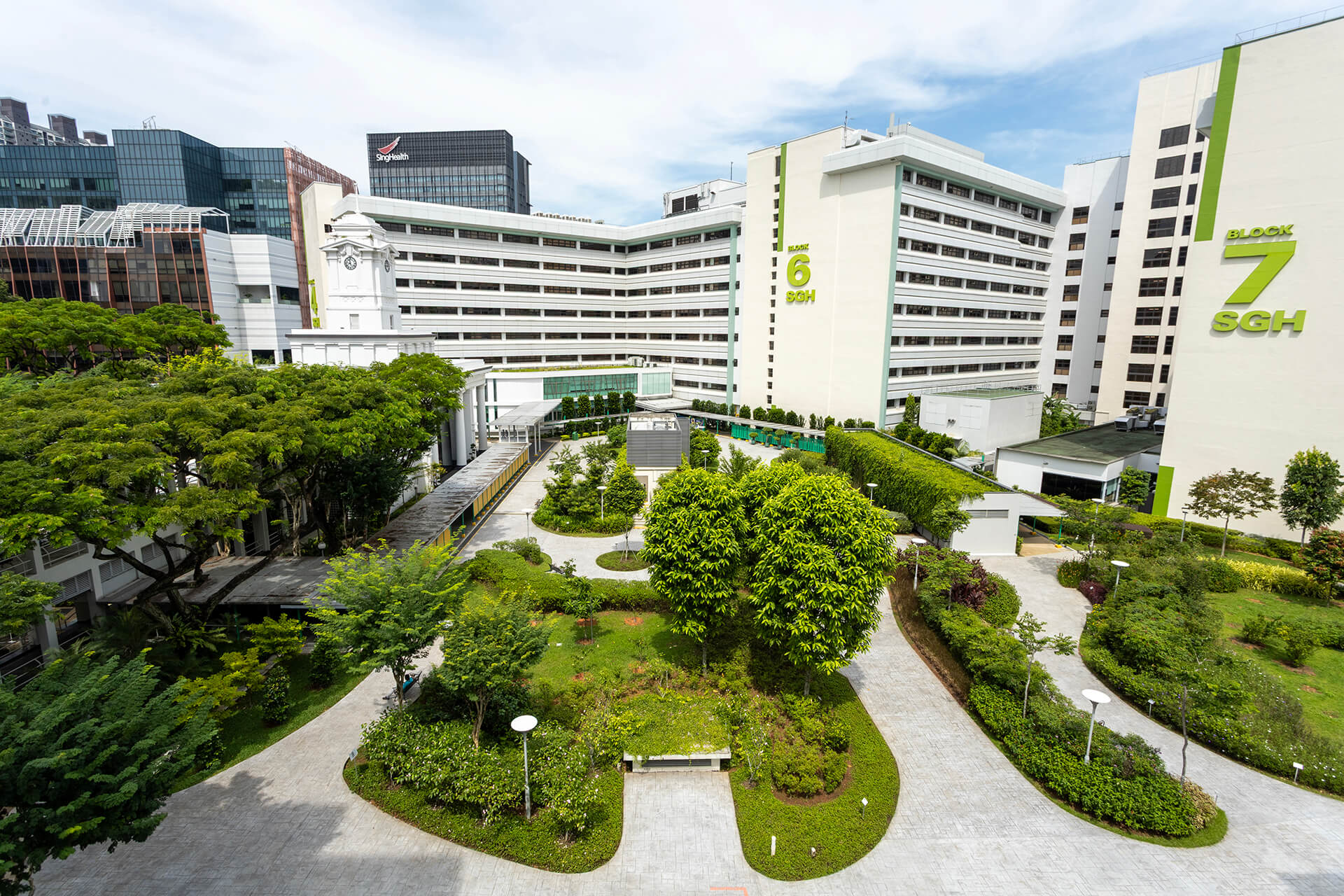 Aerial view of the SGH Bicentennial Genomic Garden, a 3,400 sqm ethnobotanical garden on the Singapore General Hospital campus, where HOL designed the digital interpretive trail.